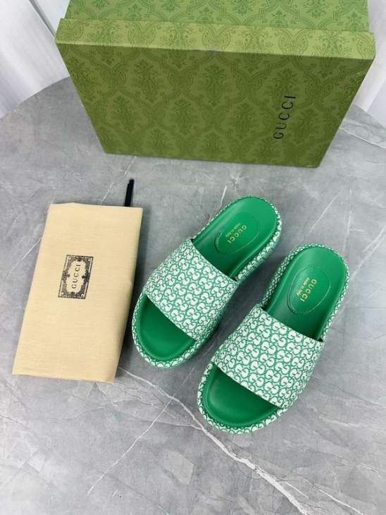 Picture of Gucci Slippers _SKUGuccisz35-4452137.5cmmnf0204
